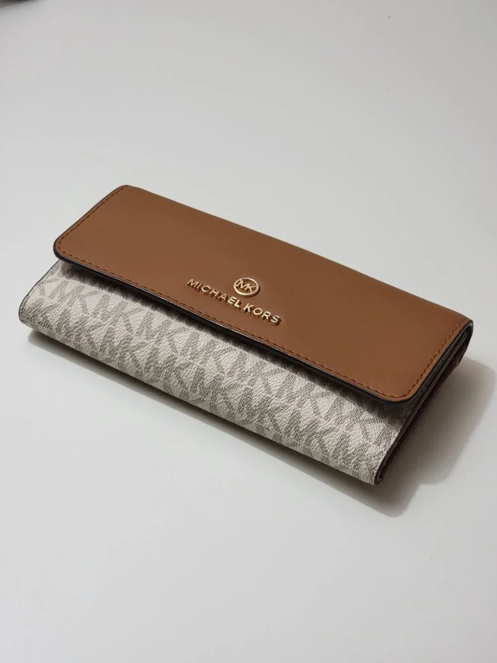 Michael Kors Bags and Wallets Large Logo Trifold Wallet Vanilla Acorn Leather